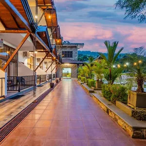 4* Hotel Eagle Regency